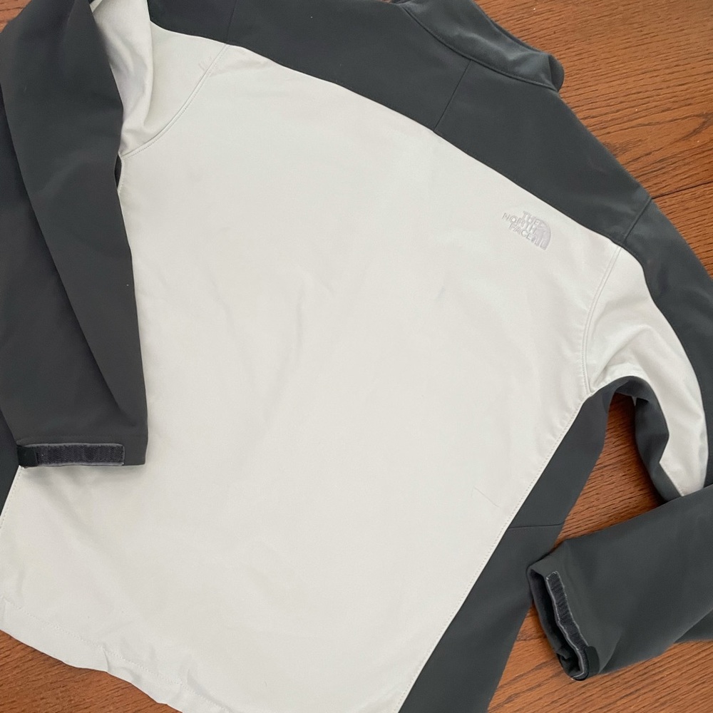 The North Face Jacket Men’s L - Picture 9 of 12